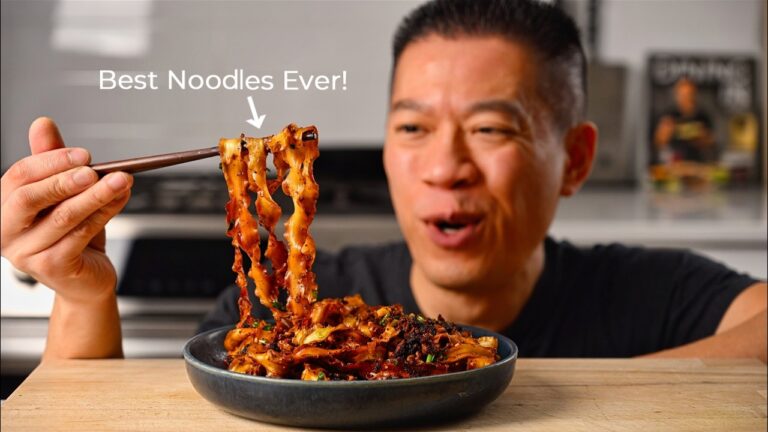 Chinese Garlic Chili Noodles — 蒜蓉辣椒拌面
