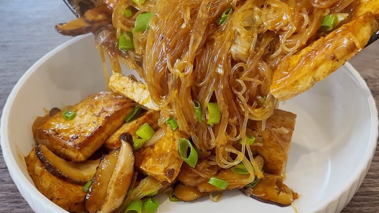 Pan-Fried Tofu With Glass Noodles — 香煎豆腐粉絲